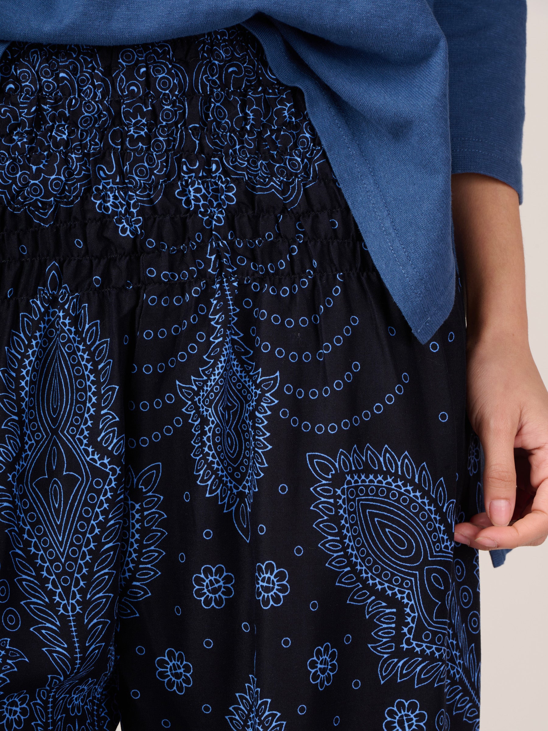 Feather Paisley Harem Pants - High Crotch - Forgotten Tribes