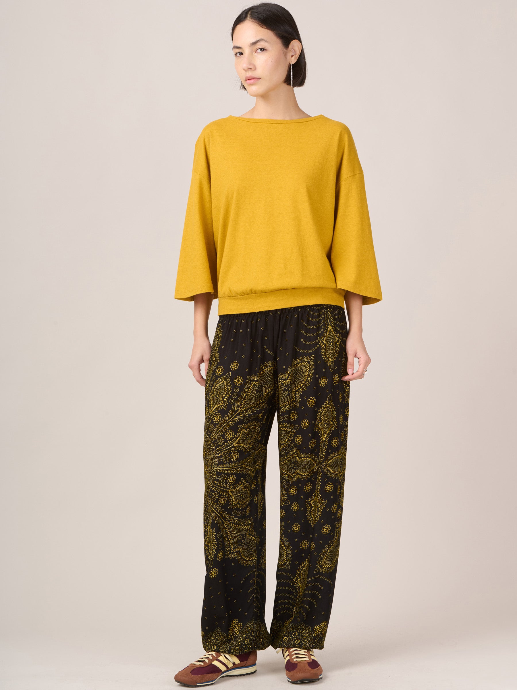 Feather Paisley Harem Pants - High Crotch - Forgotten Tribes