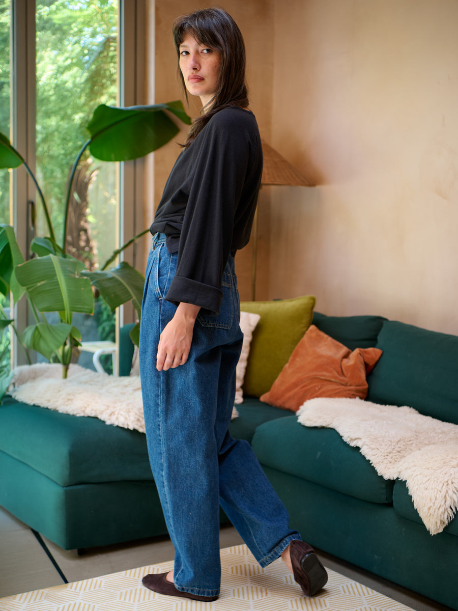 Eigg - Denim Pleated Jeans - Almost Perfect