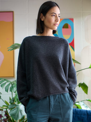Mizumi - Merino Wool Bamboo Blend Oversized Jumper with Curved Back