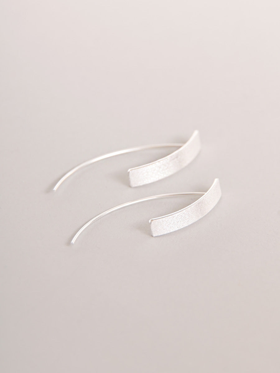 Sterling Silver Thread Through Curved Bar Earrings - Forgotten Tribes