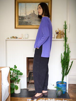 Meira - Merino Wool Bamboo Blend Fine Knit Jumper with Side Slits