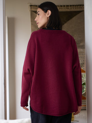 Mizumi - Merino Wool Bamboo Blend Oversized Jumper with Curved Back