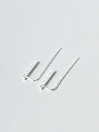 Sterling Silver Thread Through Short Bar Earrings - Forgotten Tribes