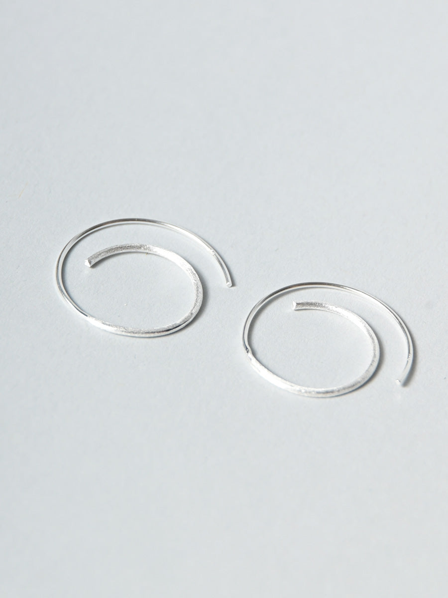 Sterling Silver Thread Through Swirl Earrings - Forgotten Tribes