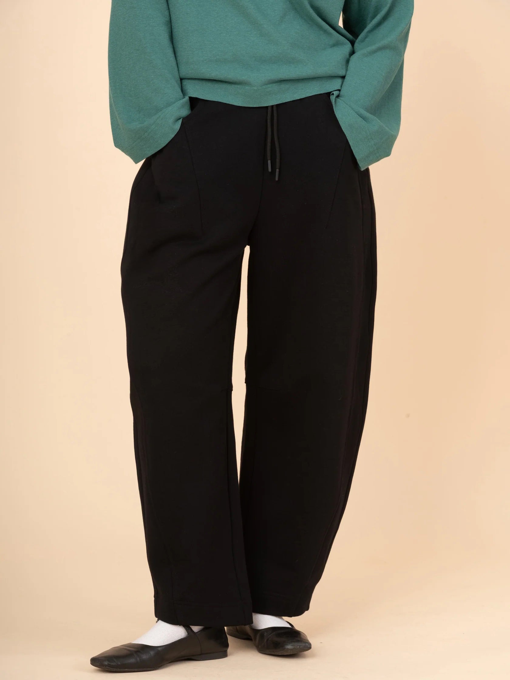 Paxi - Cotton Fleece Barrel Leg Trousers - Forgotten Tribes