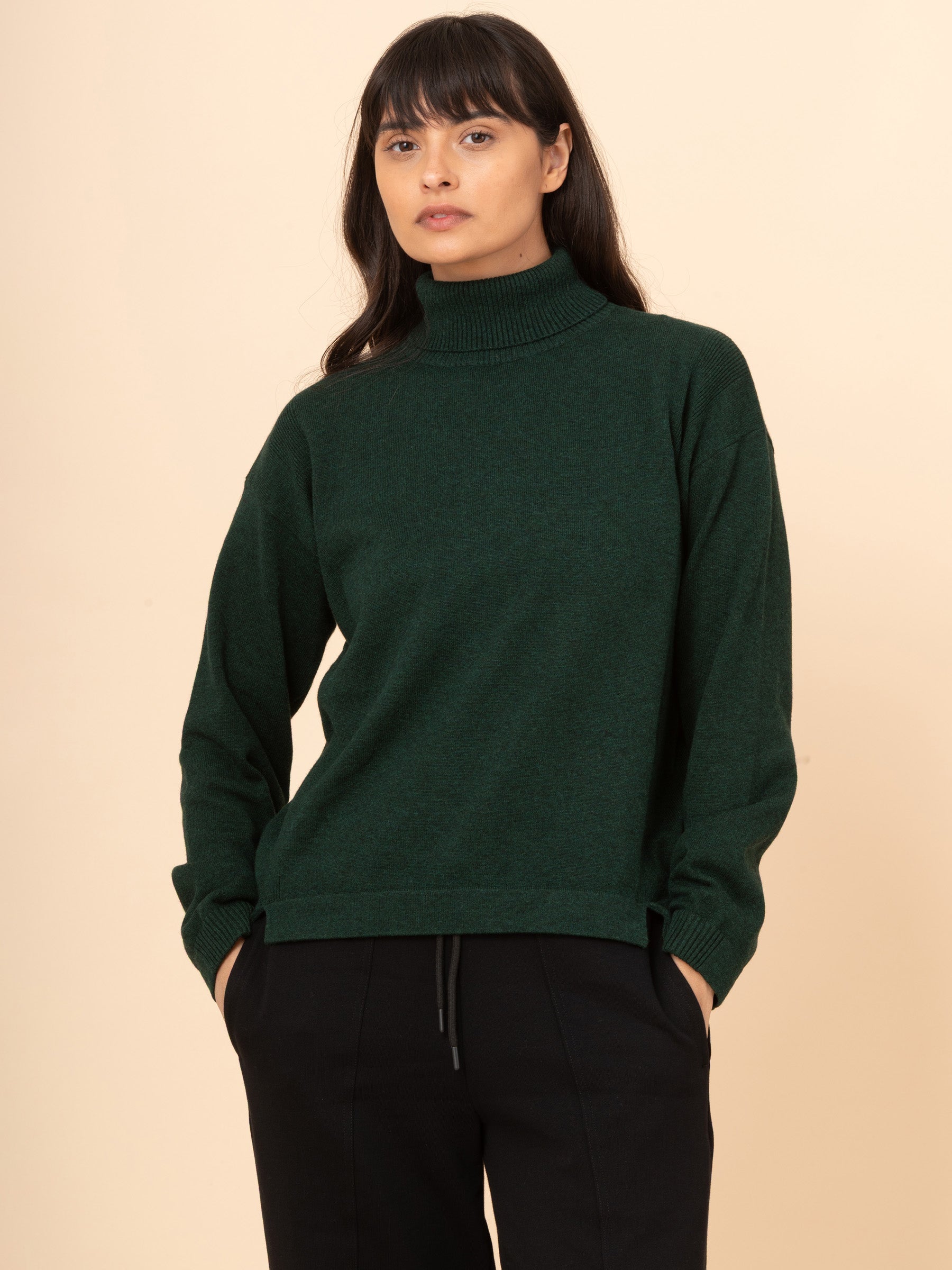 Kume - Cotton Cashmere Blend Turtle Neck Sweater