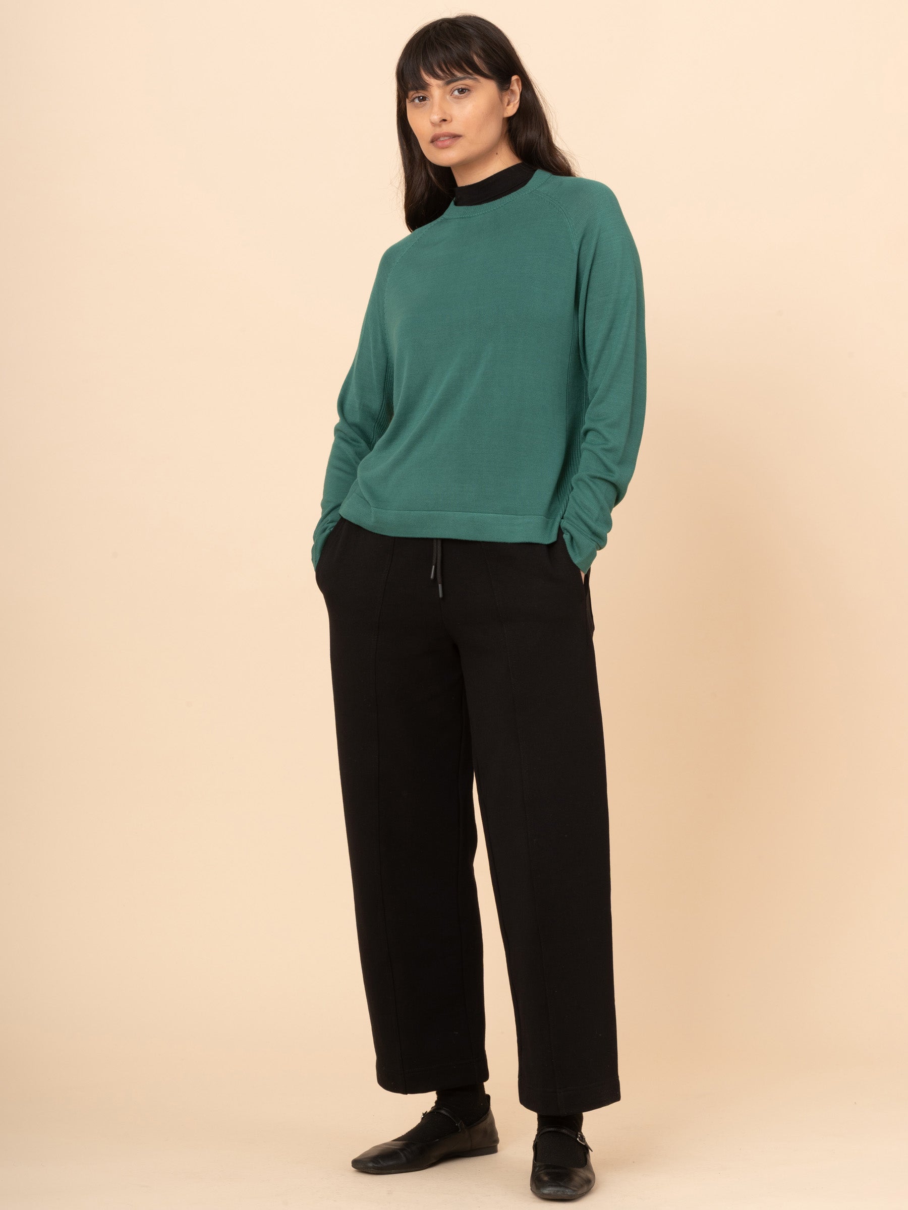 Anthea - Bamboo Viscose Raglan Sweater