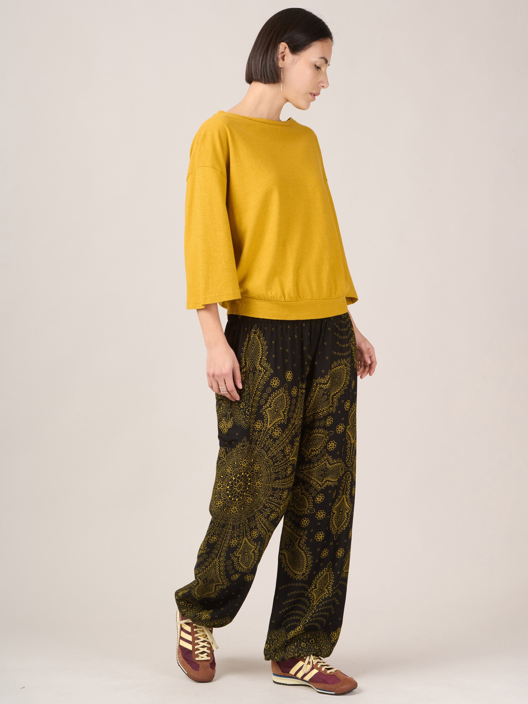 Feather Paisley Harem Pants - High Crotch - Forgotten Tribes