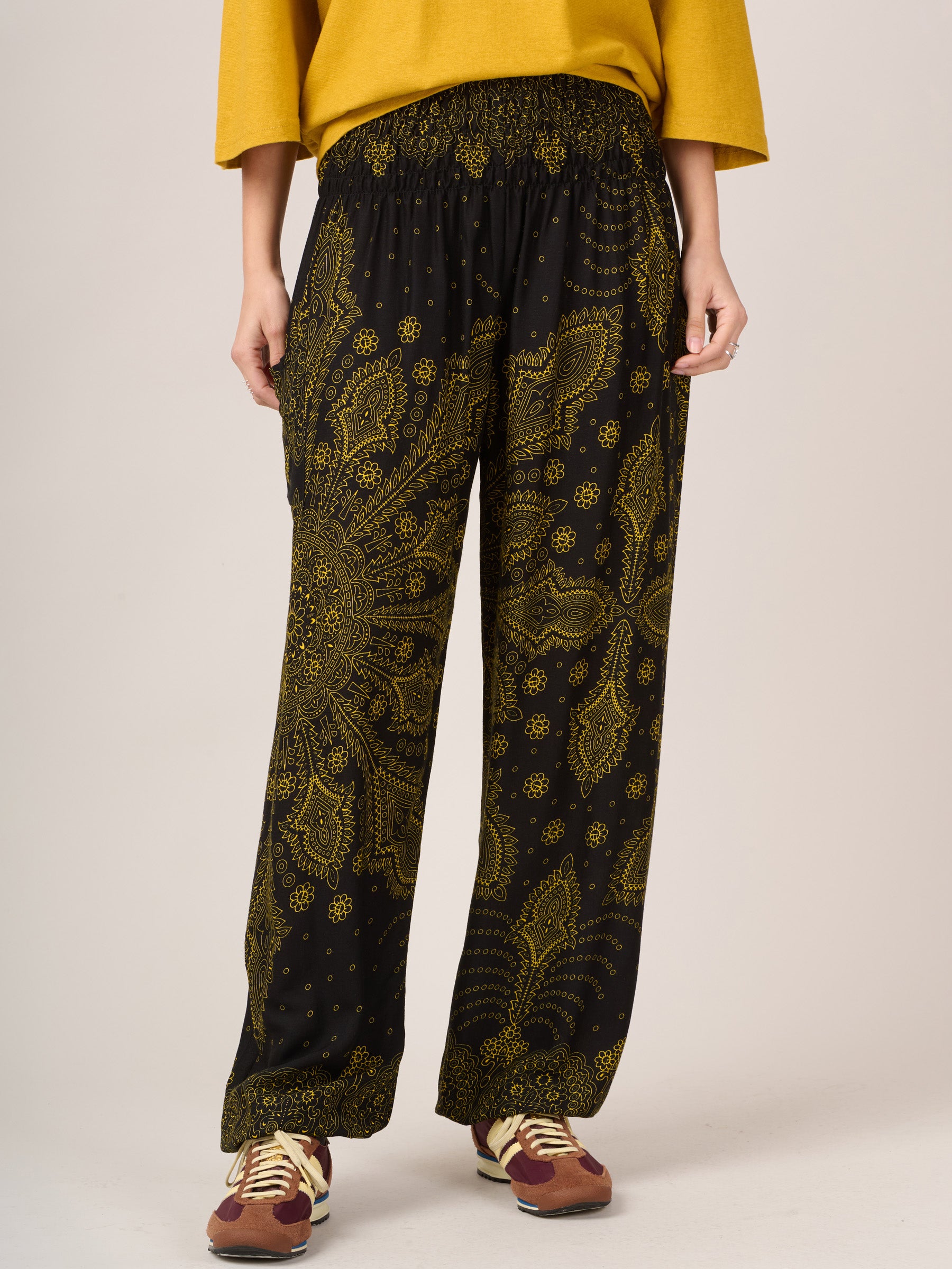 Feather Paisley Harem Pants - High Crotch - Forgotten Tribes