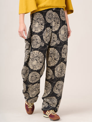 Harem Pants Original - Oriental Flower High Crotch - Forgotten Tribes