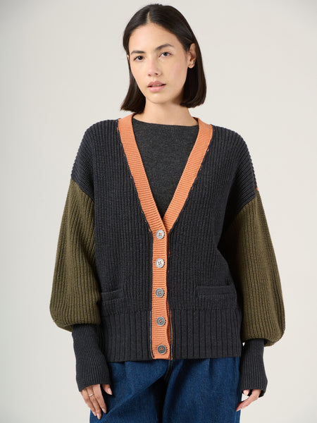 WoolCottonBlendVneckcolourbloc