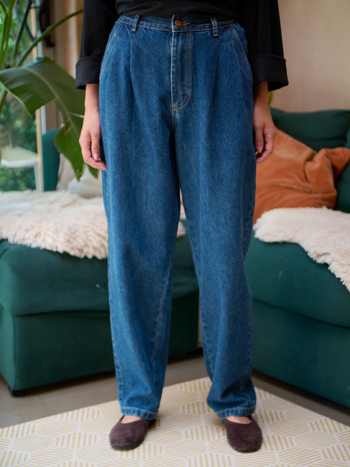 Eigg - Denim Pleated Jeans - Almost Perfect - Forgotten Tribes