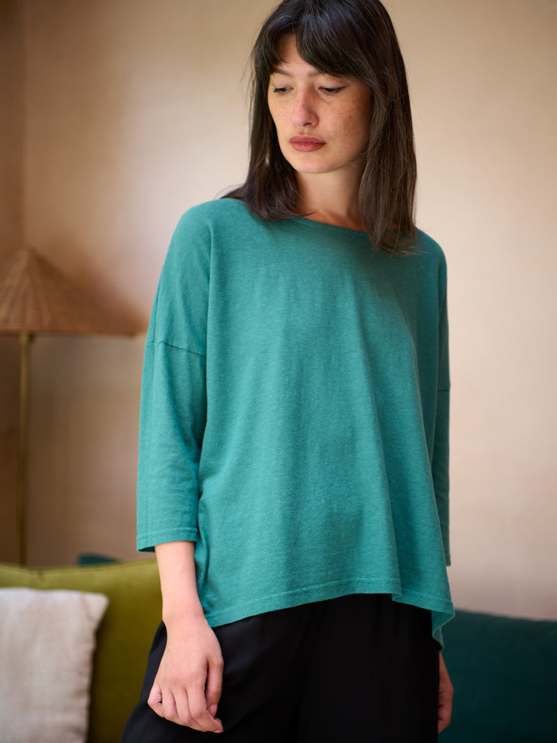 Gaya - Hemp Organic Cotton Cropped Sleeve T-Shirt - Forgotten Tribes