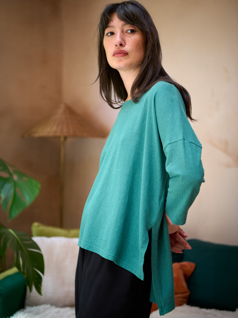Gaya - Hemp Organic Cotton Cropped Sleeve T-Shirt - Forgotten Tribes