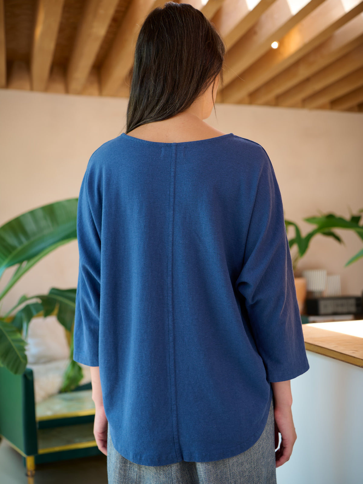 Fauna - Hemp Organic Cotton Dolman Sleeve T-shirt with Curved Hem - Forgotten Tribes