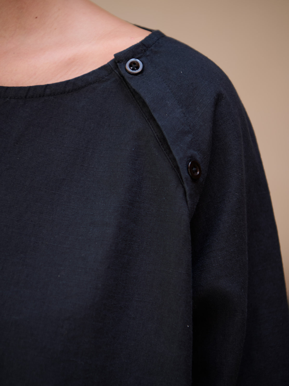 Bora - Hemp Organic Cotton Raglan Blouse - Forgotten Tribes